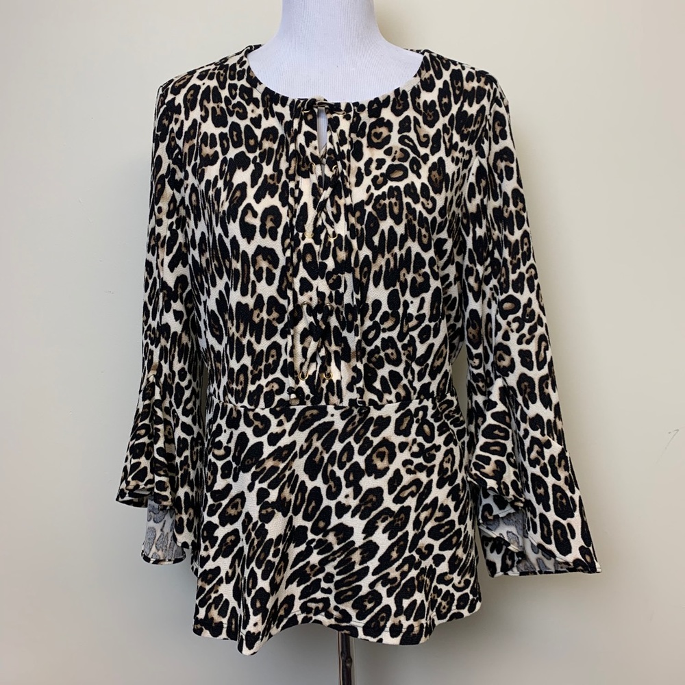 Chico’s Leopard Print Top Chico’s Size 2 (L - 12) - Picture 9 of 15
